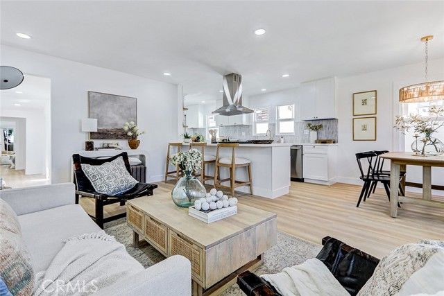 1706 2nd, Manhattan Beach, CA 90266