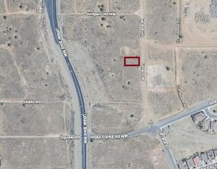 Uracca Street NW 16, Albuquerque, NM 87120