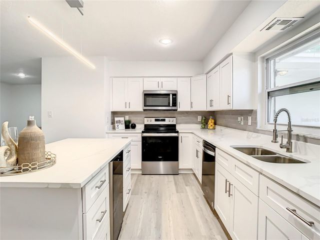 2642 BROOKSIDE COURT, Maitland, FL 32751