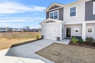 736 Gatestone Lane, Hopkins, SC 29061
