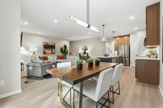 684 Merriweather Passage, Fort Wayne, IN 46845