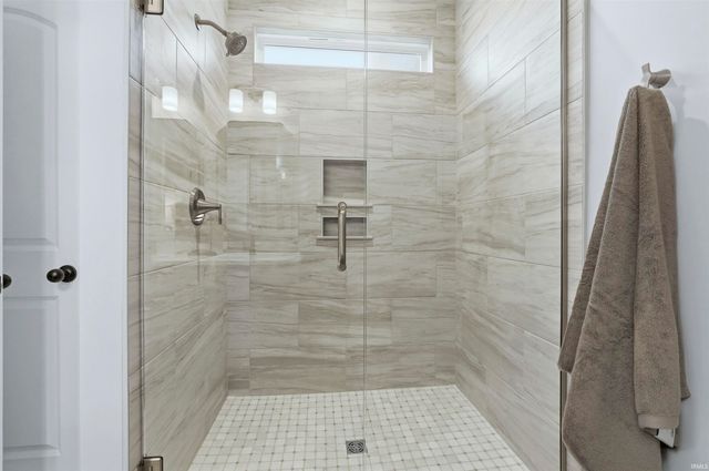 684 Merriweather Passage, Fort Wayne, IN 46845