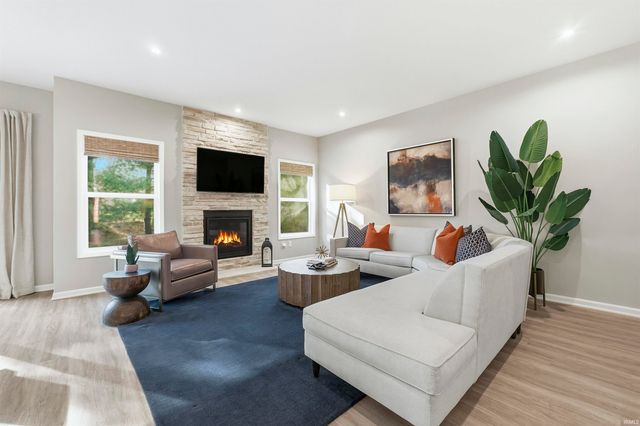 684 Merriweather Passage, Fort Wayne, IN 46845