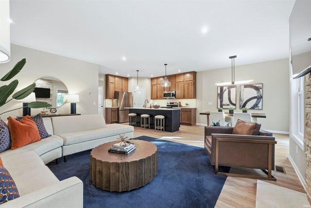 684 Merriweather Passage, Fort Wayne, IN 46845