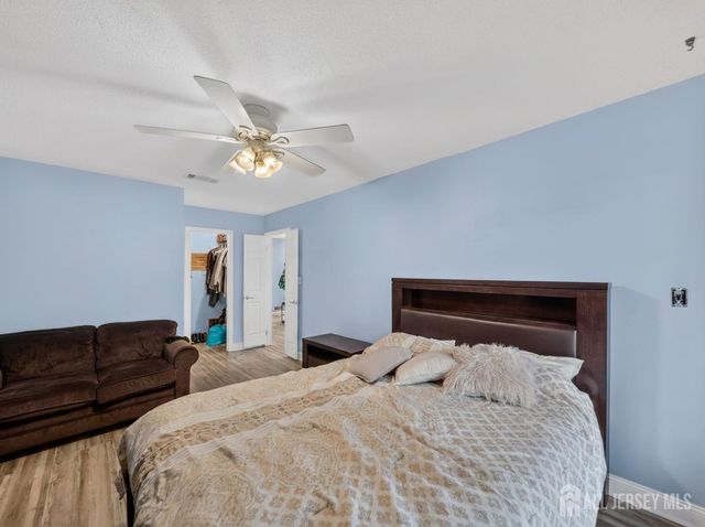 320 Knight Court, Old Bridge, NJ 08857