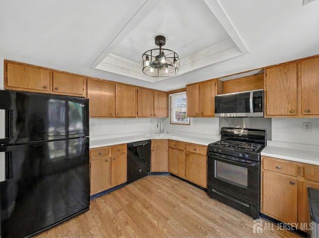 320 Knight Court, Old Bridge, NJ 08857