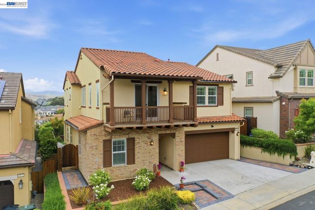3871 Highpointe Ct, Dublin, CA 94568