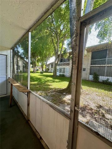 3777 NW 78th Avenue 10B, Davie, FL 33024