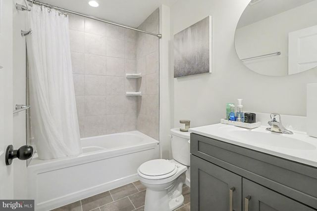 113 BECK RD, York, PA 17403