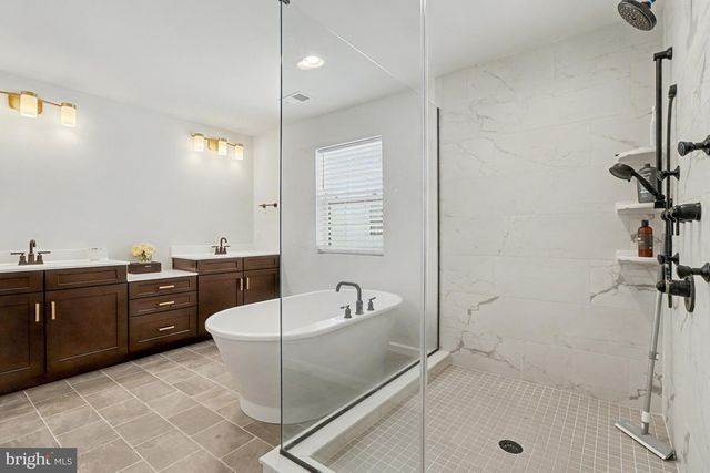 113 BECK RD, York, PA 17403