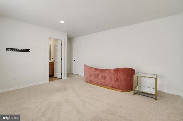 113 BECK RD, York, PA 17403