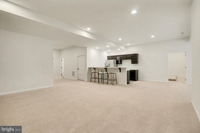 113 BECK RD, York, PA 17403