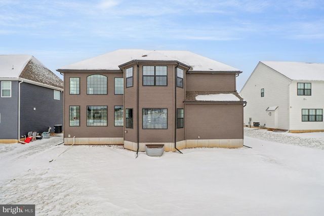 113 BECK RD, York, PA 17403