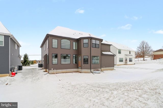 113 BECK RD, York, PA 17403