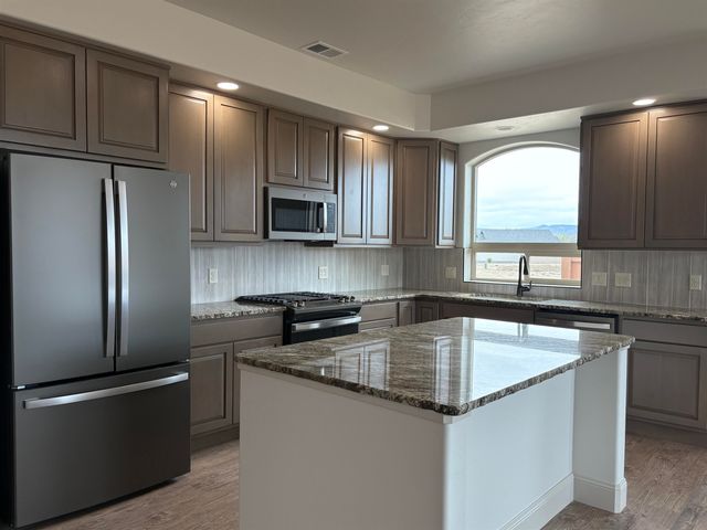2640 Tiger Eye Lane, Grand Junction, CO 81506