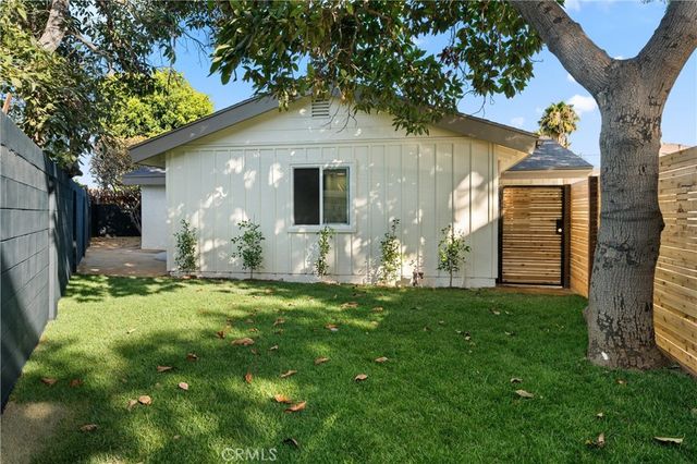 2101 N Hathaway, Santa Ana, CA 92705