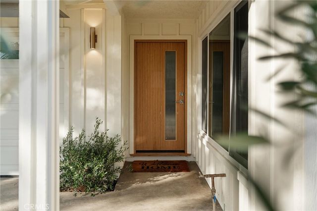 2101 N Hathaway, Santa Ana, CA 92705