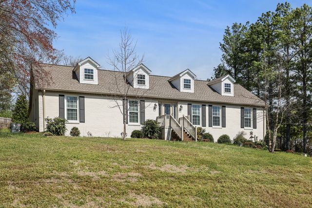 1500 Heritage Dr, Columbia, TN 38401