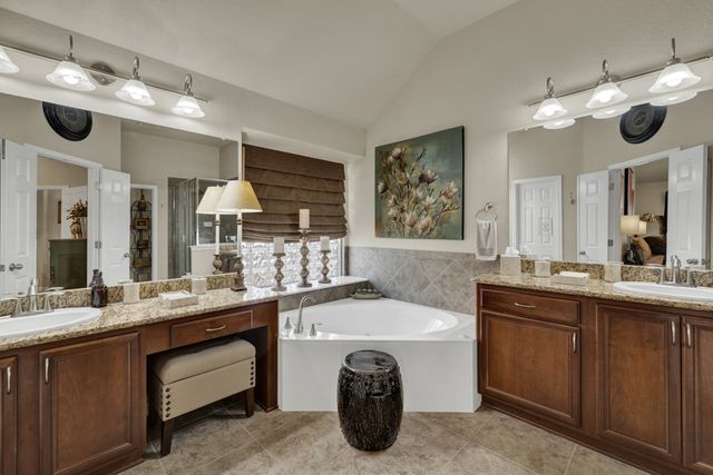 271 Hamburg Avenue, New Braunfels, TX 78132