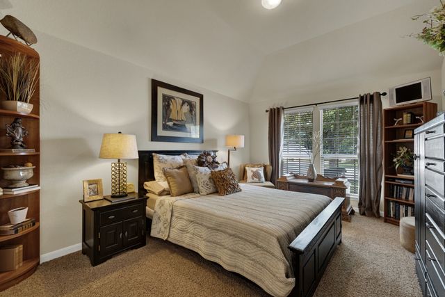 271 Hamburg Avenue, New Braunfels, TX 78132