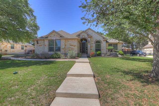 271 Hamburg Avenue, New Braunfels, TX 78132