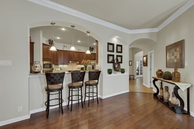 271 Hamburg Avenue, New Braunfels, TX 78132