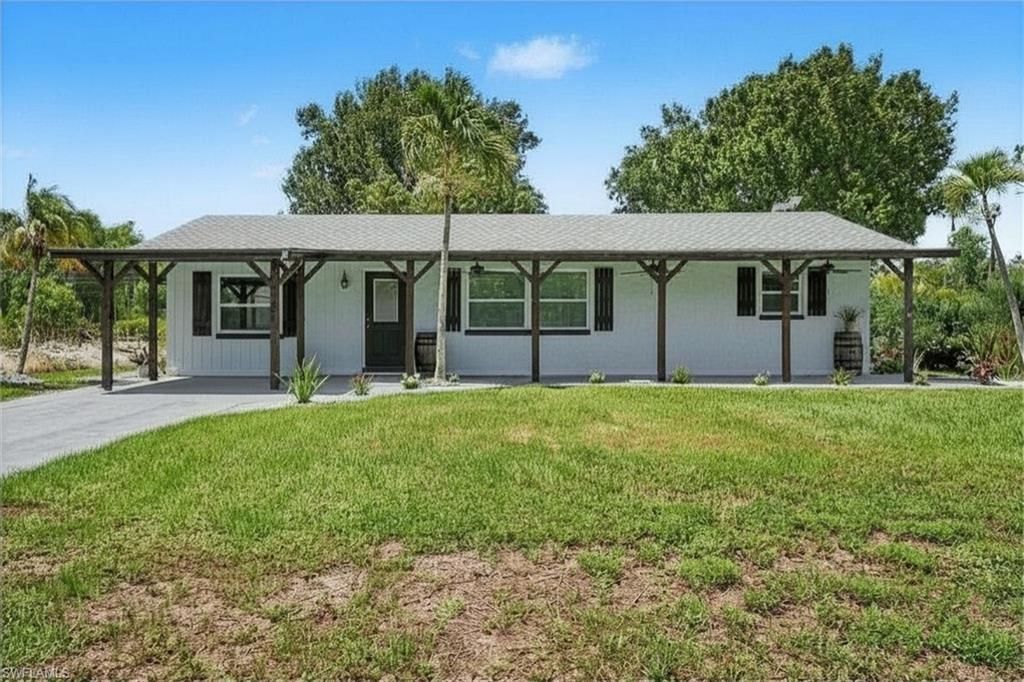 3728 Gasparilla ST, ST. JAMES CITY, FL 33956 — exterior