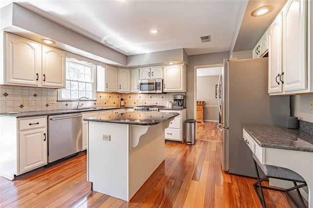 7303 Peppermint Court, Macungie Boro, PA 18062