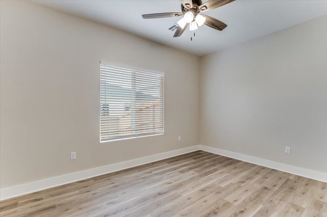 17018 W Lawson St, Wichita, KS 67052