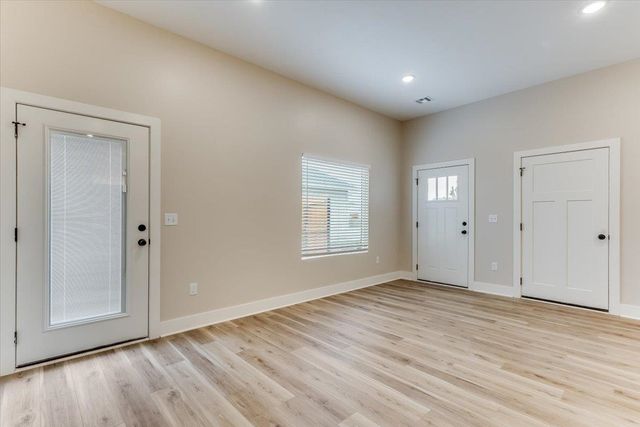 17018 W Lawson St, Wichita, KS 67052