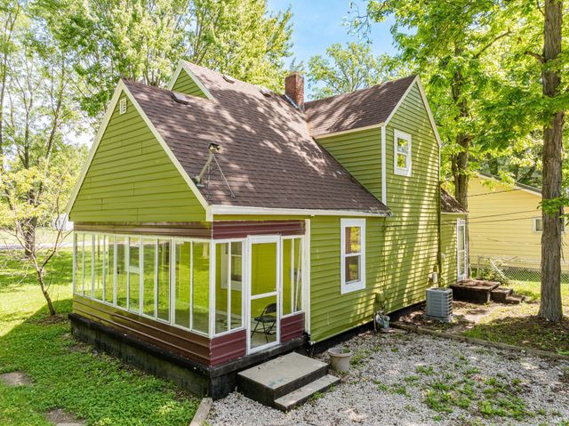 115 E Streeter Avenue, Muncie, IN 47303