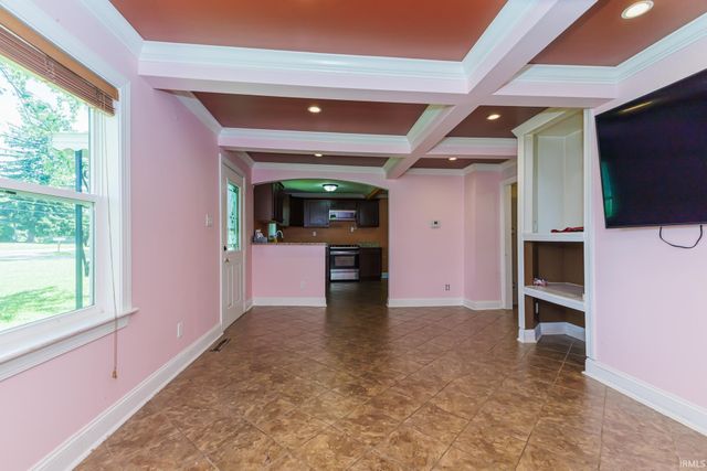 115 E Streeter Avenue, Muncie, IN 47303