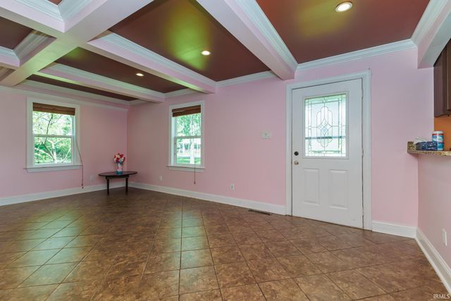 115 E Streeter Avenue, Muncie, IN 47303