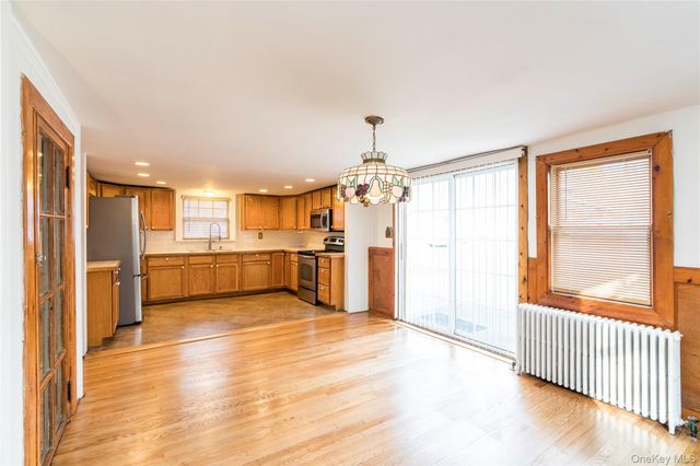9 Maple Street, Glenham, NY 12527