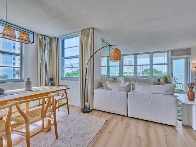 301 N Ocean Boulevard 306, Pompano Beach, FL 33062