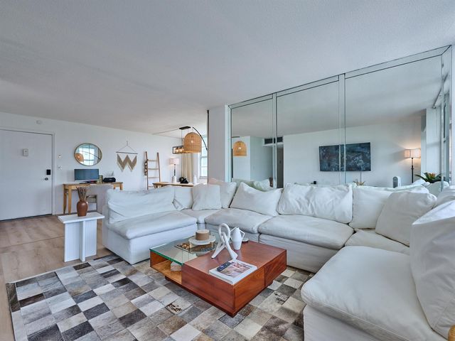 301 N Ocean Boulevard 306, Pompano Beach, FL 33062