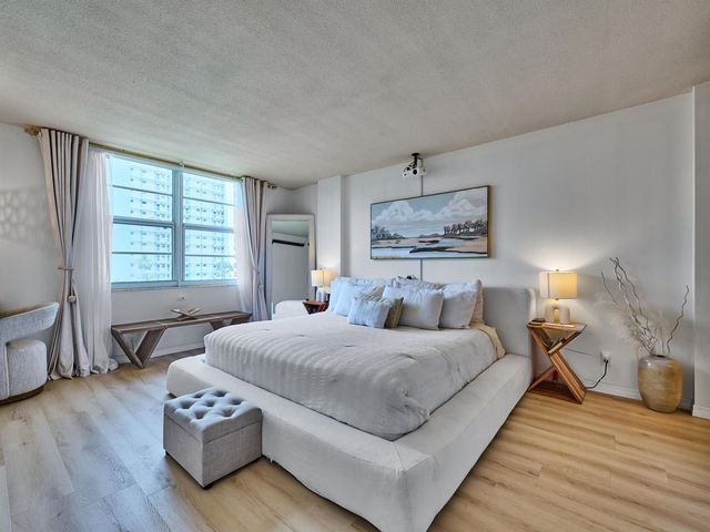 301 N Ocean Boulevard 306, Pompano Beach, FL 33062