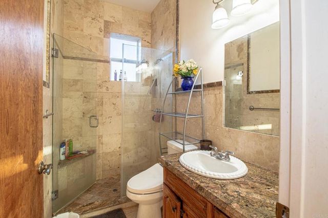 2057 Via Rancho Parkway, Escondido, CA 92029