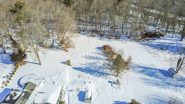 803 Tarkiln Hill Rd, New Bedford, MA 02745