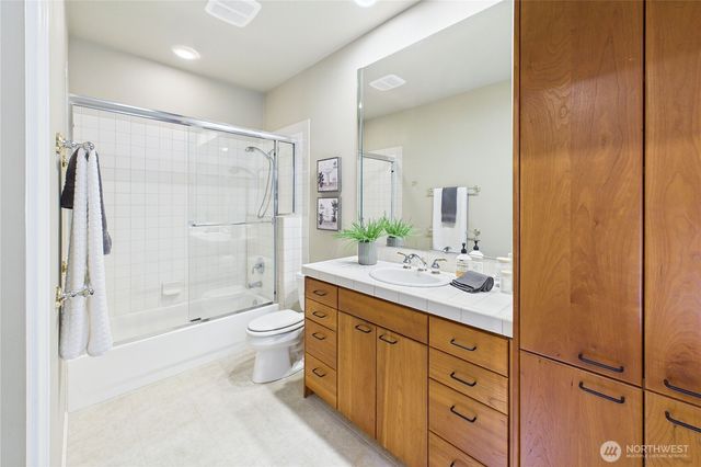 154 Skiff Lane, Port Ludlow, WA 98365