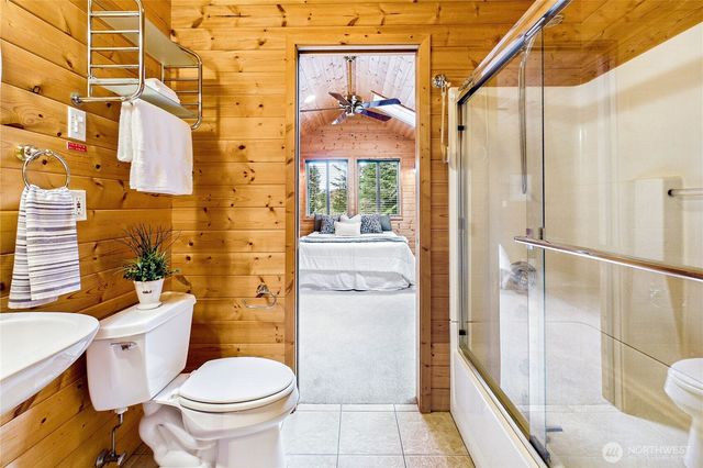 154 Skiff Lane, Port Ludlow, WA 98365