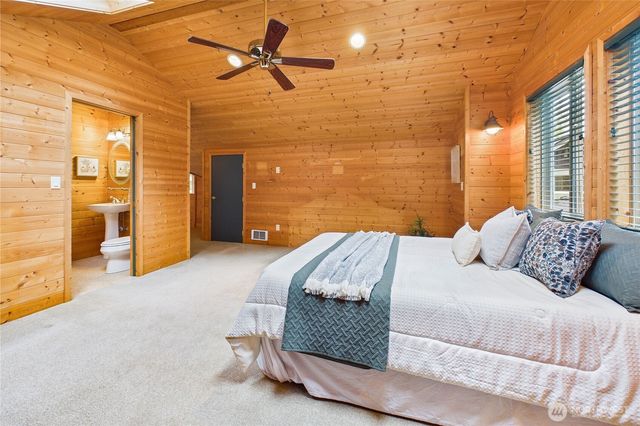 154 Skiff Lane, Port Ludlow, WA 98365