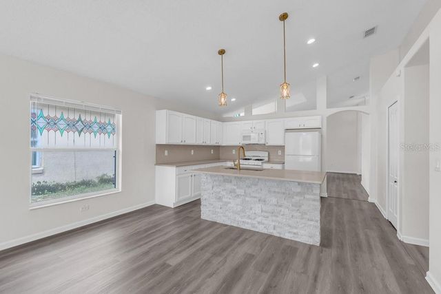 15746 AUTUMN GLEN AVENUE, Clermont, FL 34714