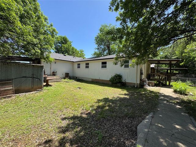 9521 N Walker Avenue, Oklahoma City, OK 73114