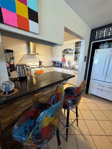 9521 N Walker Avenue, Oklahoma City, OK 73114