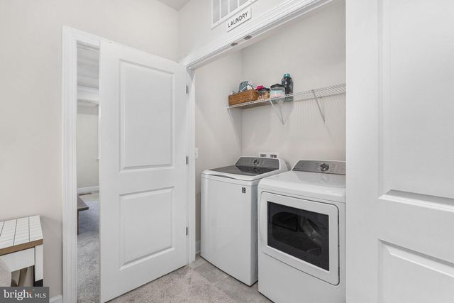 43433 STONEWOOD CROSSING TER, Ashburn, VA 20148