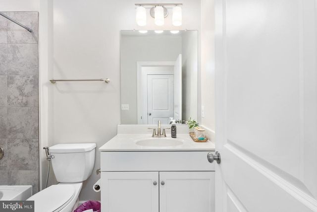 43433 STONEWOOD CROSSING TER, Ashburn, VA 20148