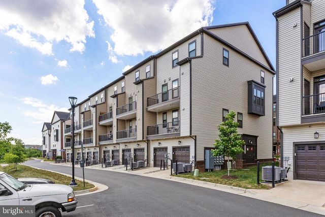43433 STONEWOOD CROSSING TER, Ashburn, VA 20148
