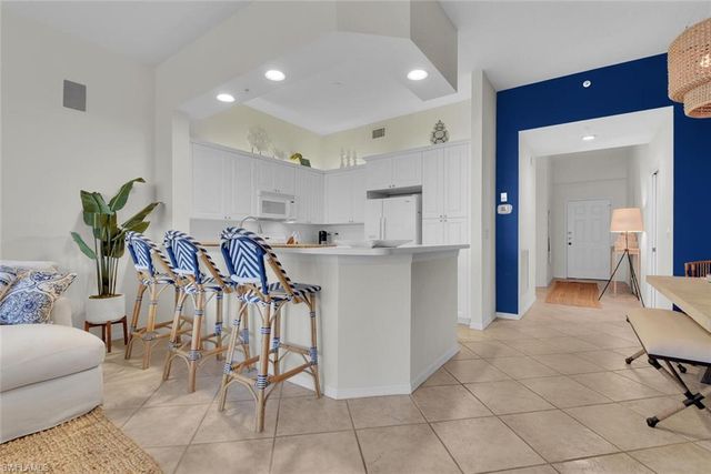 450 Launch CIR 602, Naples, FL 34108