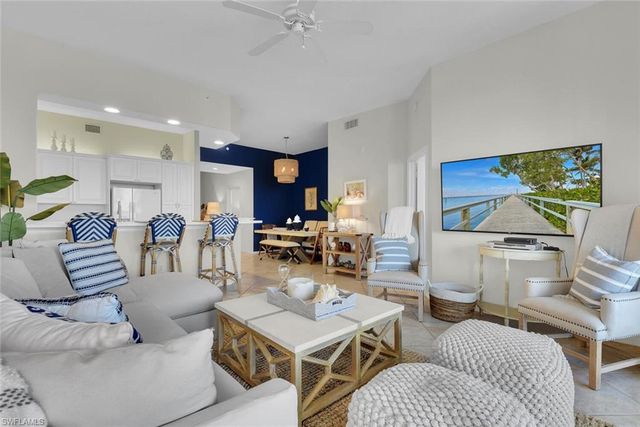 450 Launch CIR 602, Naples, FL 34108